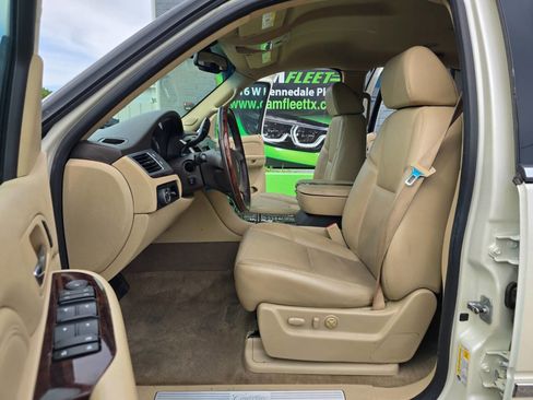 Used 2009 Cadillac Escalade 2WD image 15