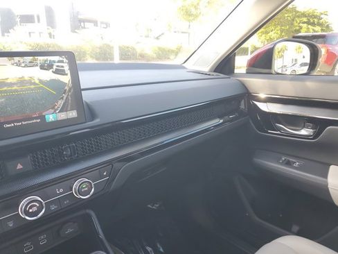 Used 2024 Honda CR-V EX-L image 30