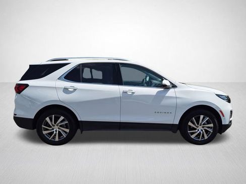 Used 2024 Chevrolet Equinox Premier AWD/4WD image 11