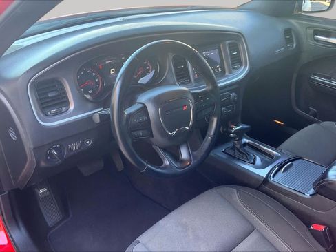 Used 2021 Dodge Charger SXT w/ Blacktop Package RWD image 17