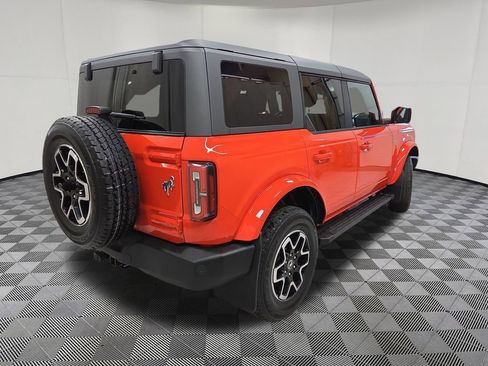Used 2024 Ford Bronco Outer Banks AWD/4WD image 4