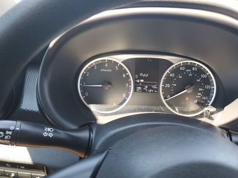 Used 2022 Nissan Kicks S FWD image 22