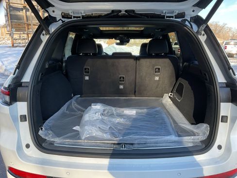 New 2025 Jeep Grand Cherokee Summit w/ Obsidian Package AWD/4WD image 35