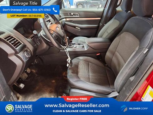 Used 2019 Ford Explorer XLT image 9
