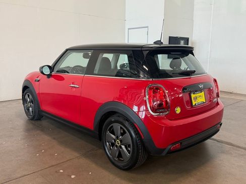 Used 2022 MINI Cooper SE FWD image 8