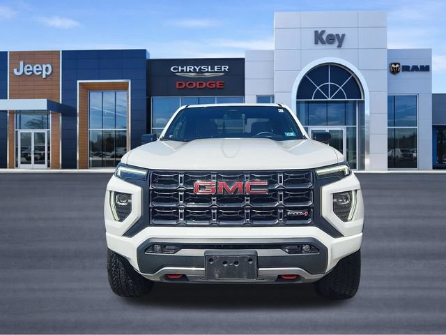Used 2024 GMC Canyon AT4 w/ AT4 Premium Package AWD/4WD image 8