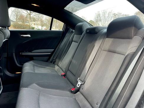 Used 2018 Dodge Charger R/T image 18