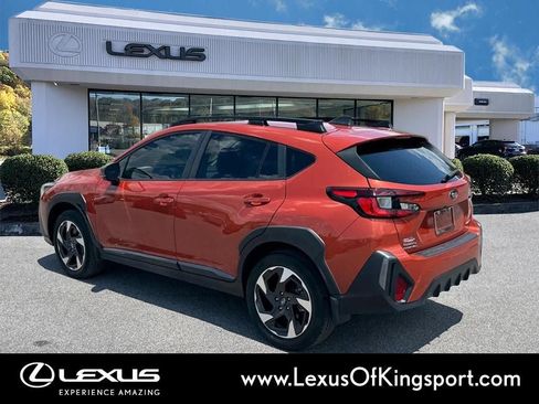 Used 2024 Subaru Crosstrek 2.5i Limited AWD/4WD image 3