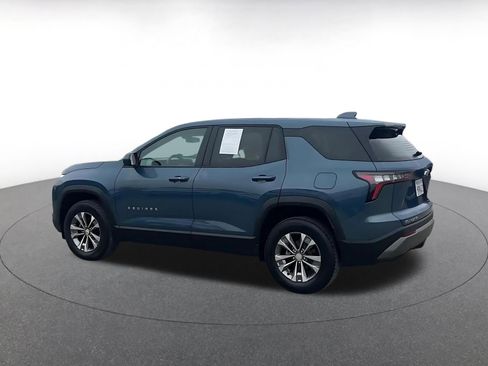 Used 2025 Chevrolet Equinox LT image 10