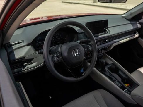 Used 2024 Honda Accord EX image 13