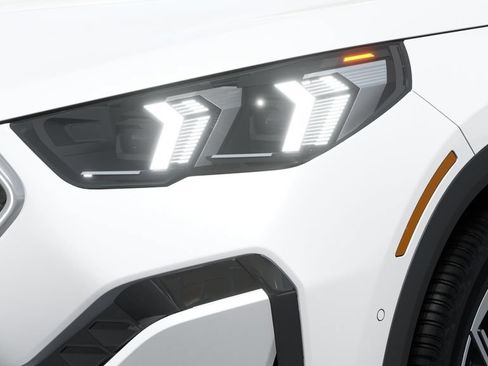 New 2027 BMW X2 xDrive28i AWD/4WD image 6