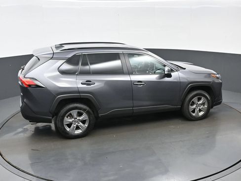 Used 2024 Toyota RAV4 XLE FWD image 41