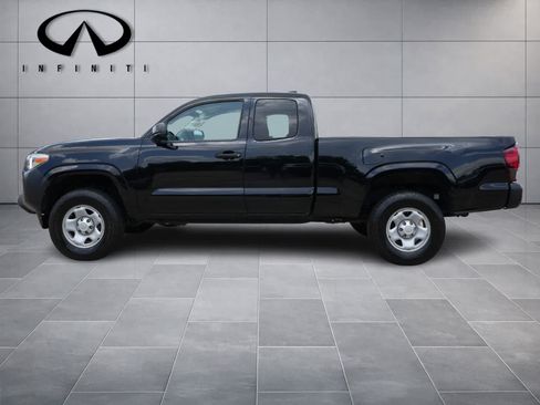 Used 2020 Toyota Tacoma SR RWD image 4