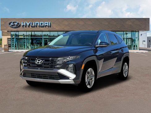 New 2026 Hyundai Tucson SEL w/ Tow & Go Package AWD/4WD image 1