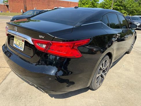 Used 2017 Nissan Maxima 3.5 SV FWD image 5