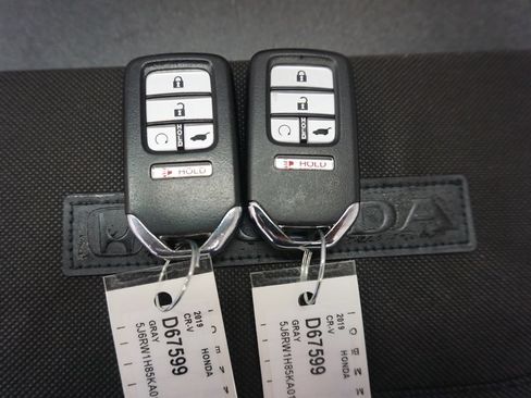 Used 2019 Honda CR-V EX-L image 17