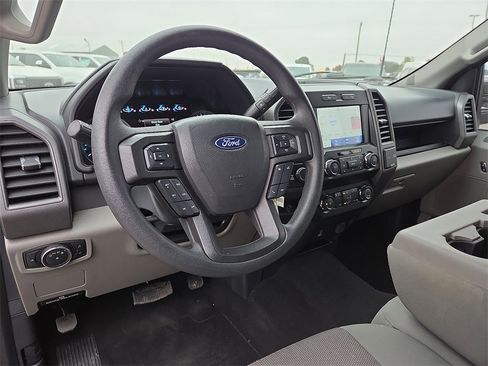 Certified 2022 Ford F250 XL w/ STX Appearance Package image 23