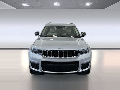 Used 2021 Jeep Grand Cherokee L Limited w/ Trailer Tow Group (B) AWD/4WD image 6