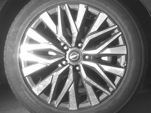 Used 2025 Nissan Altima 2.5 SV image 13