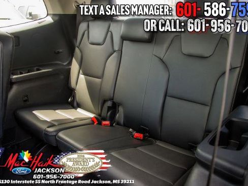 Used 2025 Kia Telluride S FWD image 12