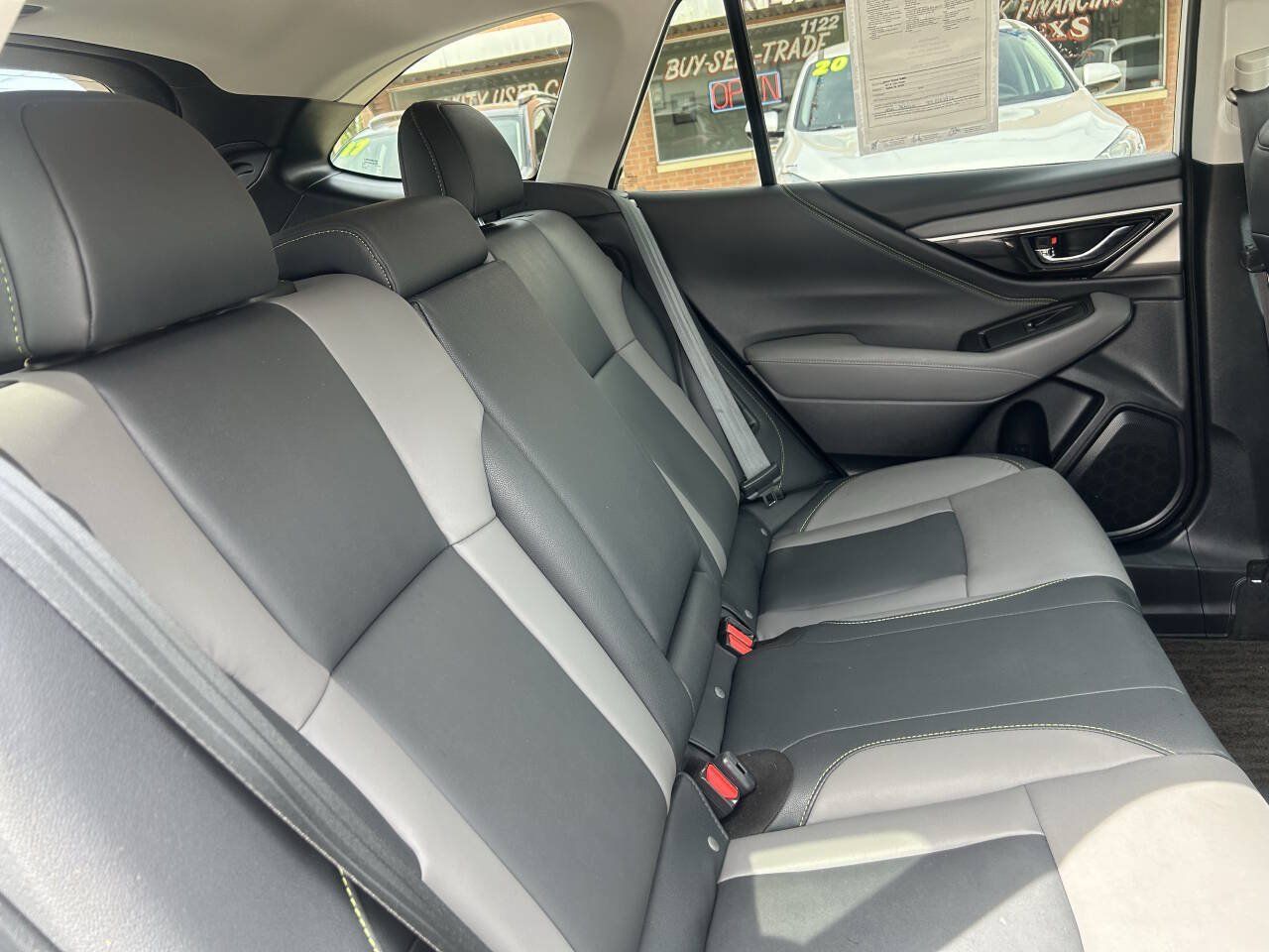 Used 2020 Subaru Outback Onyx Edition XT AWD/4WD image 35