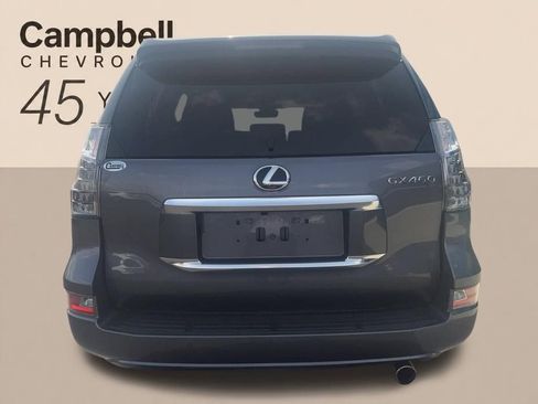 Used 2022 Lexus GX 460 w/ Accessory Package AWD/4WD image 9