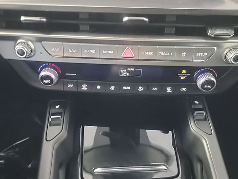 Used 2023 Kia Telluride S w/ S Sunroof Package image 34