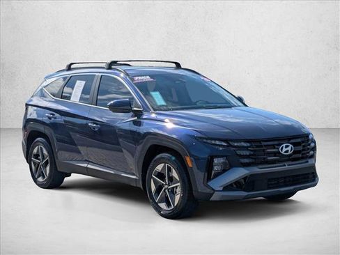 Used 2025 Hyundai Tucson SEL image 3