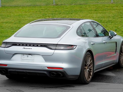Certified 2023 Porsche Panamera Platinum Edition RWD image 7