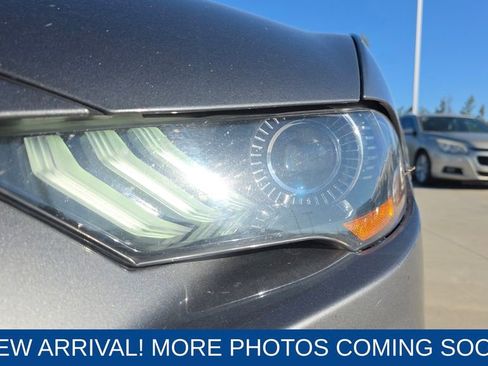 Used 2023 Ford Mustang Premium image 9