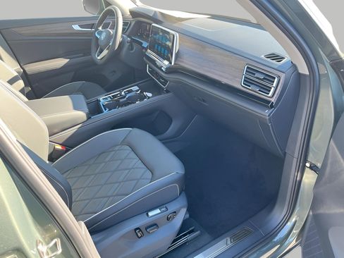 New 2026 Volkswagen Atlas SEL Premium R-Line AWD/4WD image 10