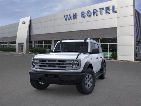 New 2025 Ford Bronco Big Bend image 2