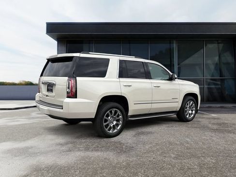 Used 2015 GMC Yukon Denali w/ Open Road Package AWD/4WD image 5