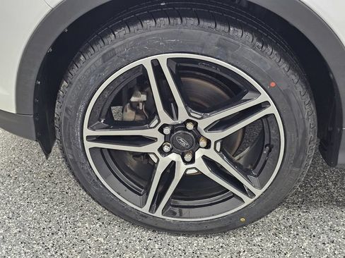 Used 2019 Ford Escape SEL AWD/4WD image 9