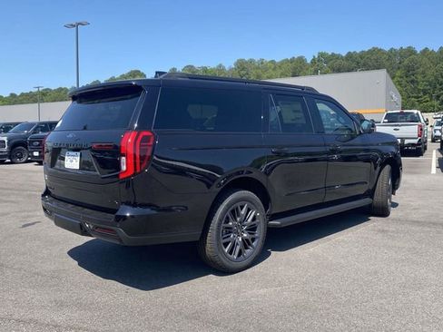 New 2026 Ford Expedition Max Platinum AWD/4WD image 3
