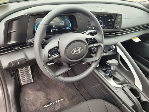 New 2026 Hyundai Elantra Sport image 7