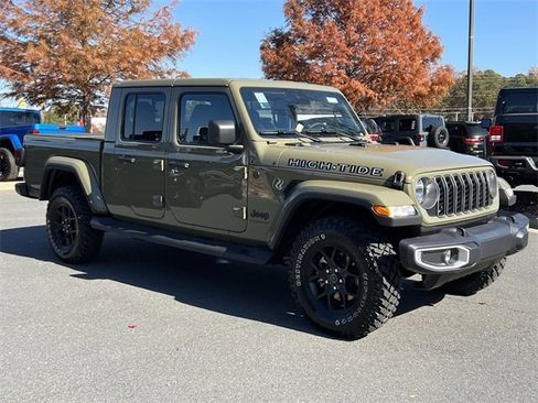 New 2025 Jeep Gladiator Sport image 13