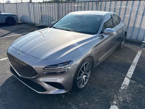 Used 2023 Genesis G70 2.0T AWD/4WD image 5