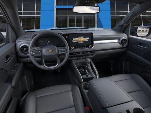 New 2025 Chevrolet Colorado LT w/ LT Convenience Package image 15