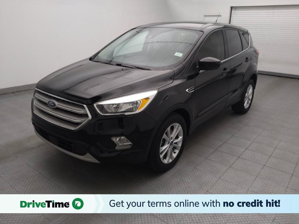Used 2019 Ford Escape SE FWD image 1