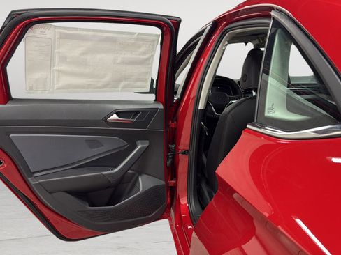 New 2026 Volkswagen Jetta SE FWD image 31