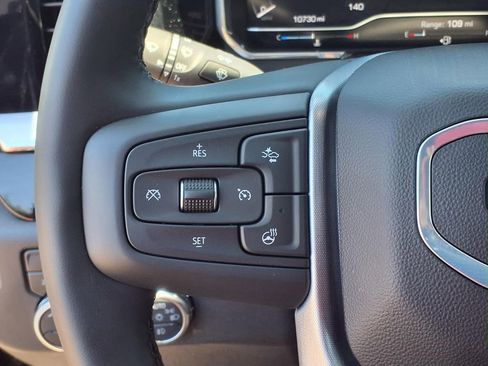 Used 2025 GMC Sierra 1500 Elevation AWD/4WD image 32