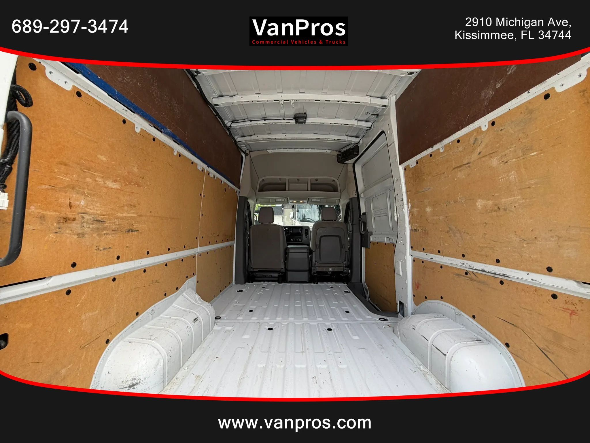 Used 2018 Nissan NV 2500 SV w/ Navigation Package RWD image 13
