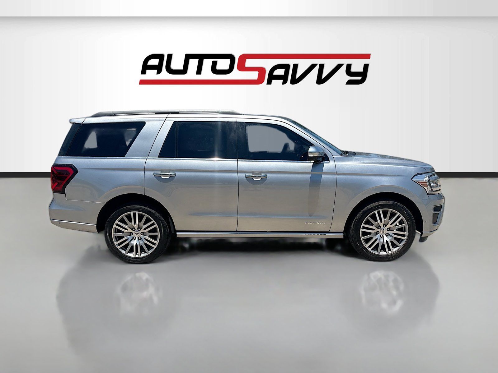 Used 2024 Ford Expedition Platinum RWD image 8