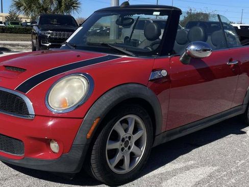 Used 2009 MINI Cooper S image 1