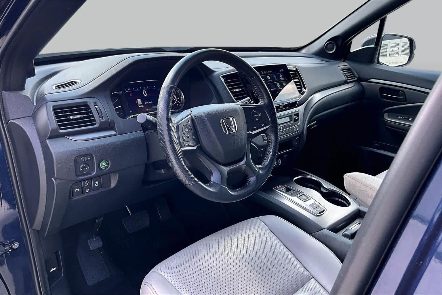 Used 2023 Honda Passport EX-L image 15