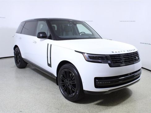 New 2026 Land Rover Range Rover Long Wheelbase SE AWD/4WD image 3
