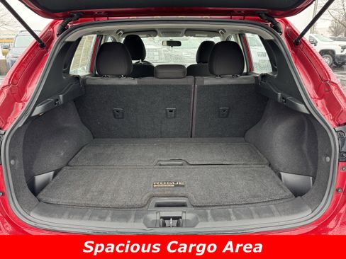 Used 2018 Nissan Rogue Sport SV w/ SV All-Weather Package image 13