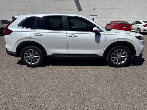 Used 2025 Honda CR-V EX-L image 6