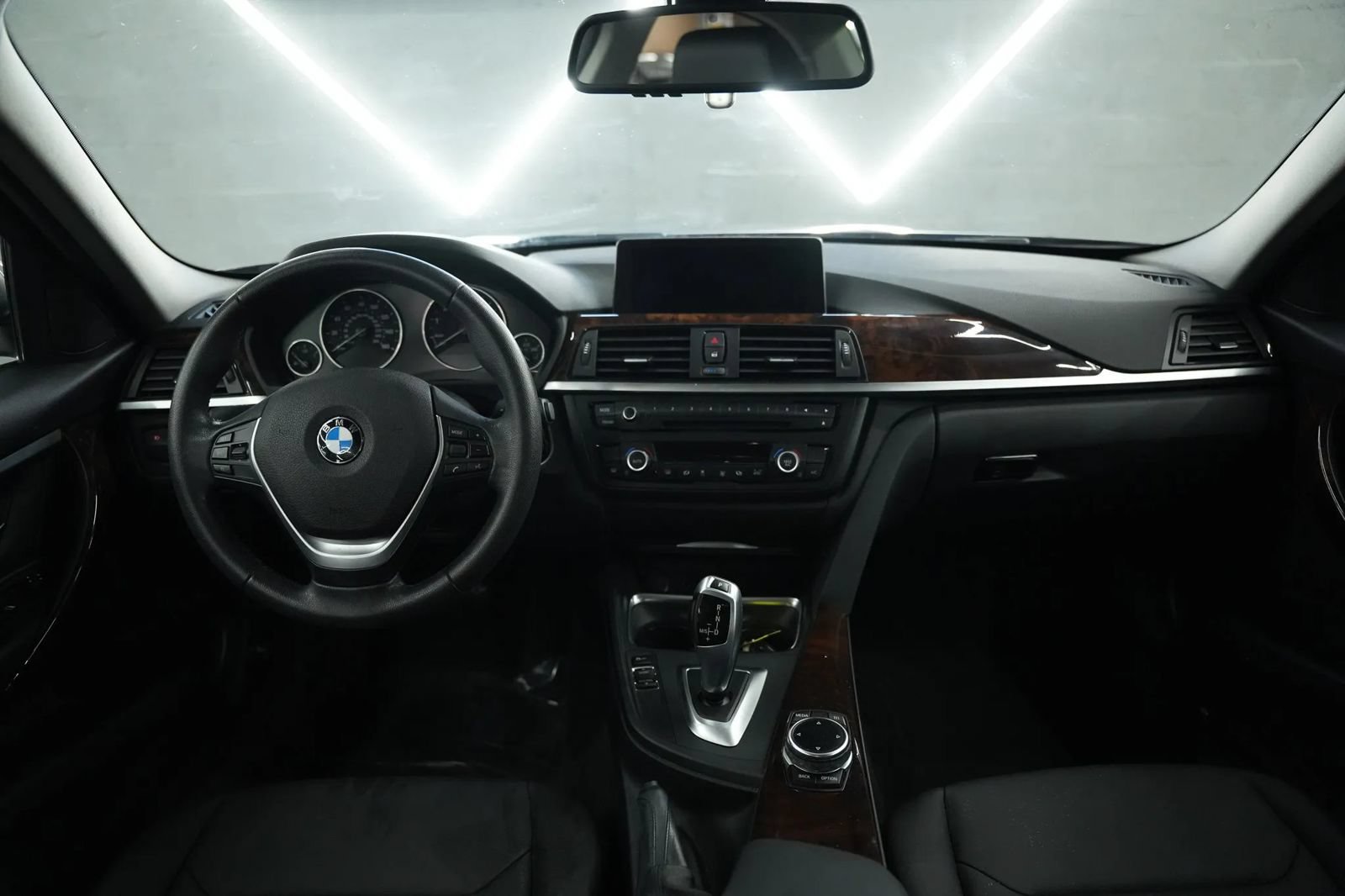 Used 2014 BMW 328i Sedan RWD image 25